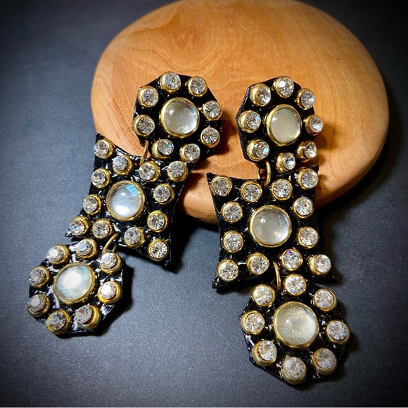 Vintage large sparkling dangle earrings - Picture 1 of 4